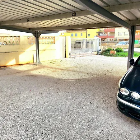 Frontline Beach Apartmán